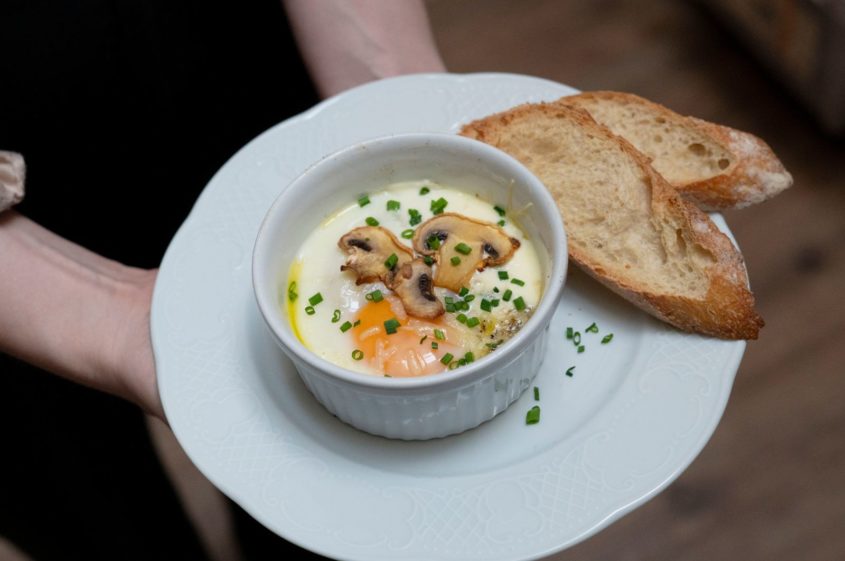 family cooking class in paris taught in english