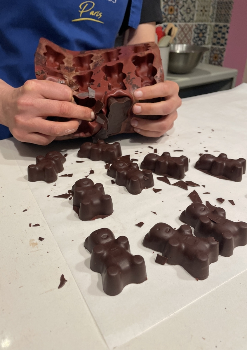 chocolate making class in paris