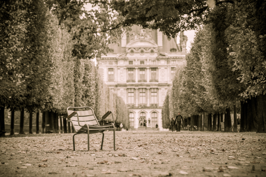 Spooky places in paris haunted