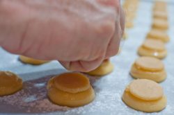 eclair and choux pastry class in paris