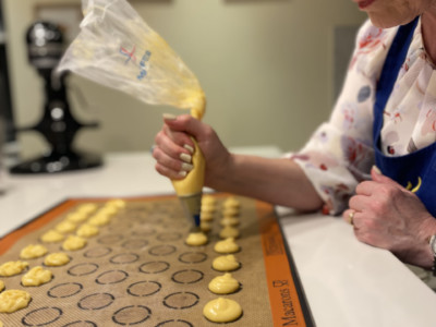 eclair and choux pastry class in paris